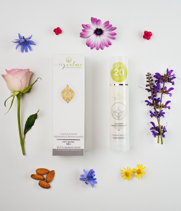 Feuchtigkeitsspendende und umstrukturierende Anti-Falten-Creme 50+ mit Hyaluronsäure, Vitamin A und E - 50 ml 